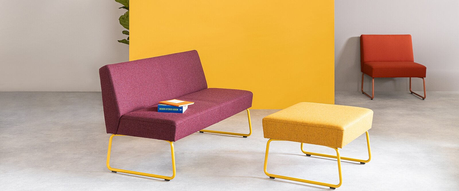 Voor een comfortabele lobby of korte tussenstops: Reefs flex creëert een plek voor gesprekken en ruimte om even een time-out te nemen.